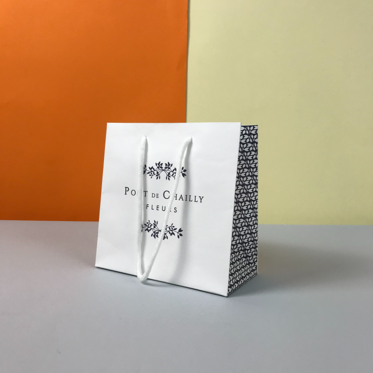Custom white paper bags with logo lipack
