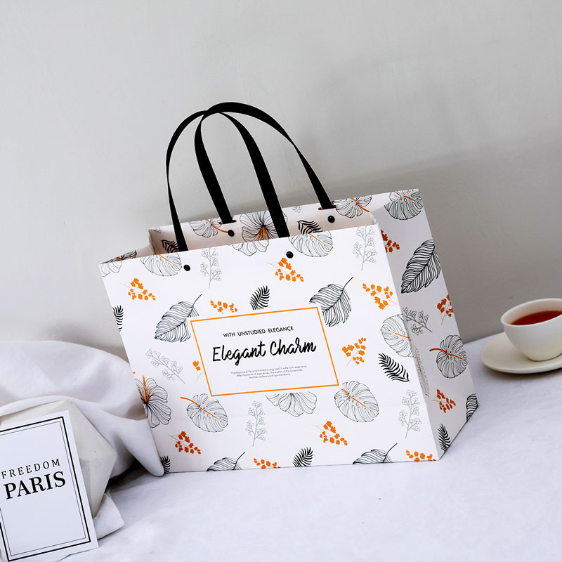 Lipack Fashion Luxury Flower Paper Bag with Your Logo for Shopping