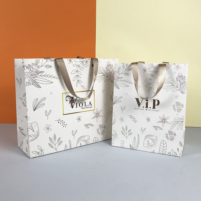 Lipack Handle Rivet Matte Laminated Finishing Paper Shopping Bags