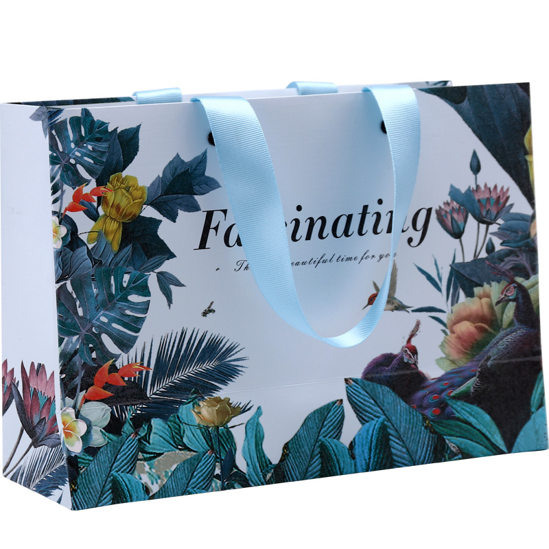 Lipack Custom Special Design Unique Cosmetic Paper Bag with Your Logo